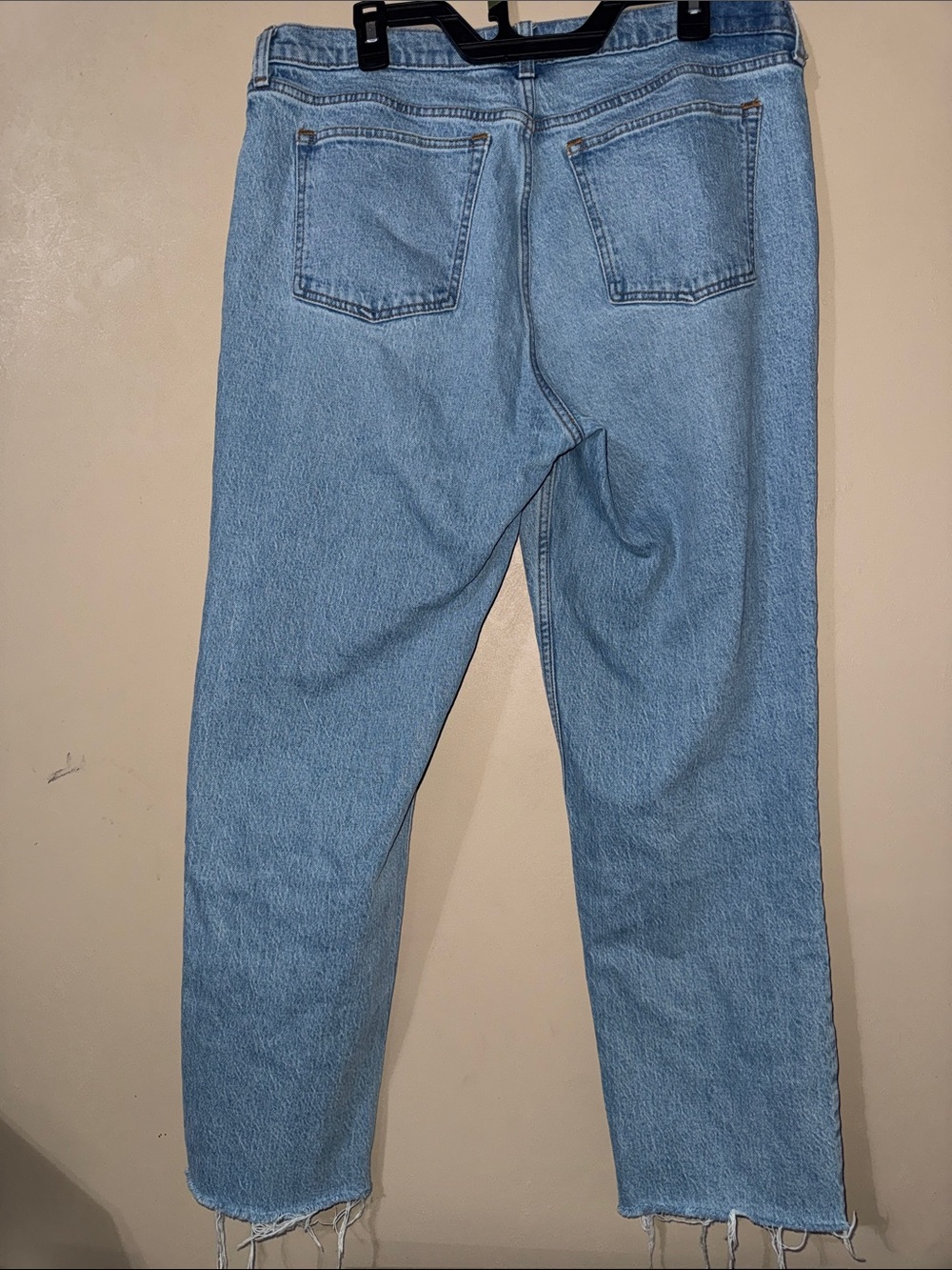 Abercrombie & Fitch Light Blue Mid-Rise Straight Jeans - Picture 6 of 6